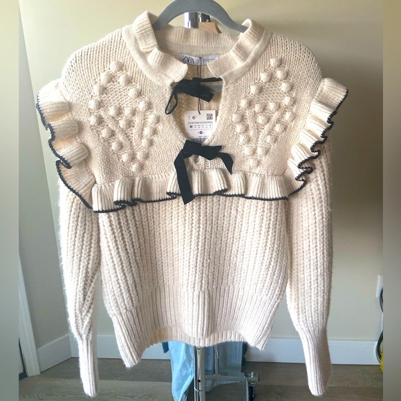 Zara Sweaters - M 🔖 ZARA Rare Bib Ribbon Sweater Cream Ivory